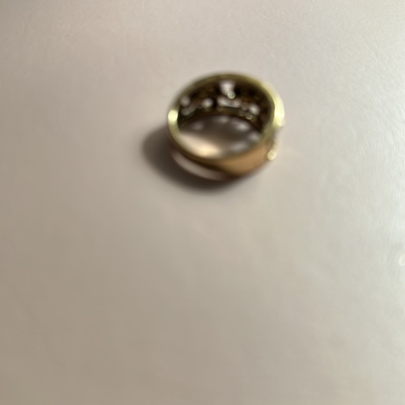 Elephant Pattern Ring - Picture 3 of 3